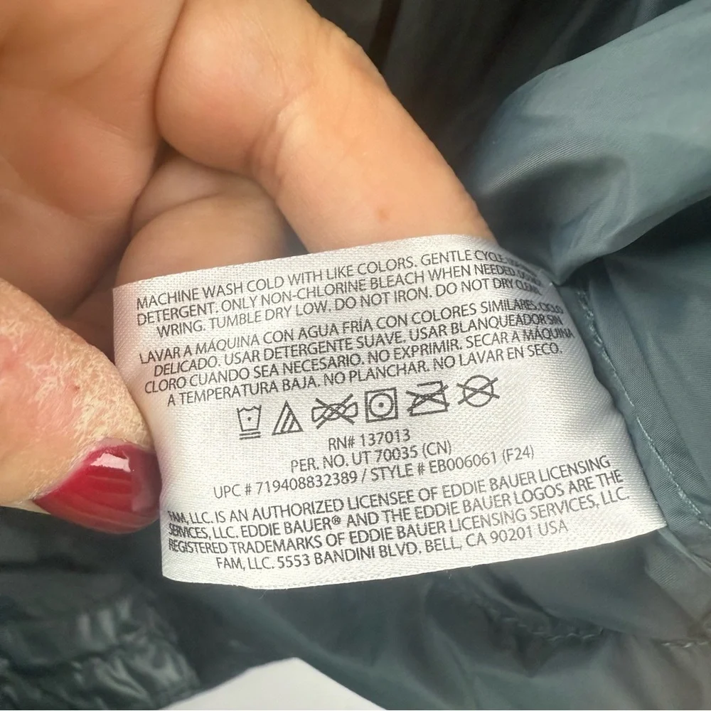 N/A eddie bauer